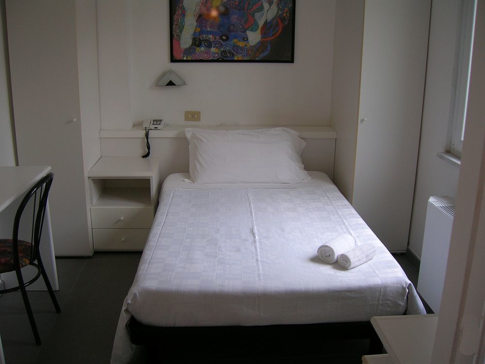 Hotel La Bussola Marina di Massa Ngoại thất bức ảnh